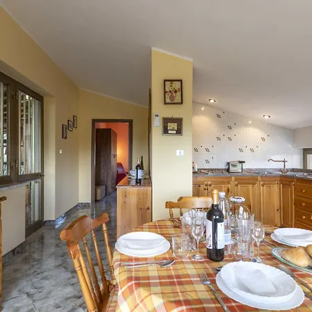 Apartment Serena By Interhome Apartment Piedimonte Etneo